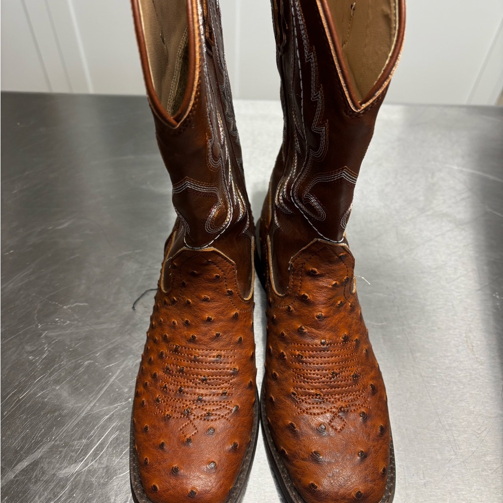 Roper Big Kids Brown Ostrich-Texture Cowboy Boots